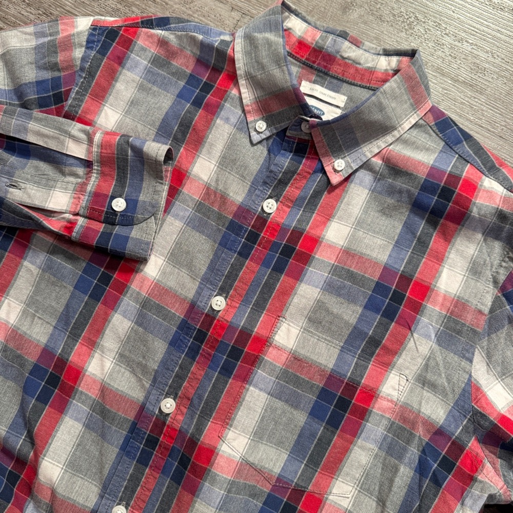Old Navy Shirt Mens M Red Blue Plaid Cotton Slim Fit Casual Minimalist Business